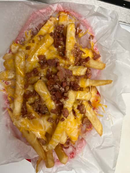 Tuggers Cheese Fries