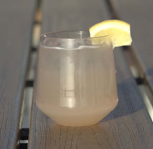 Mango Guava Spritz