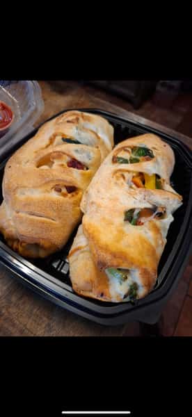 We now offer vegeterian Stromboli and salad.
