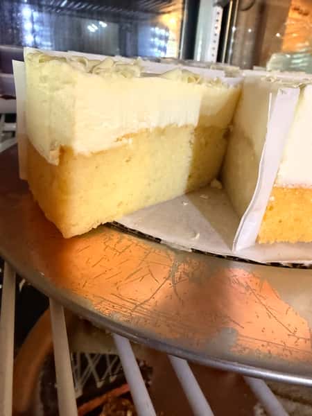 LEMONCELLO CAKE