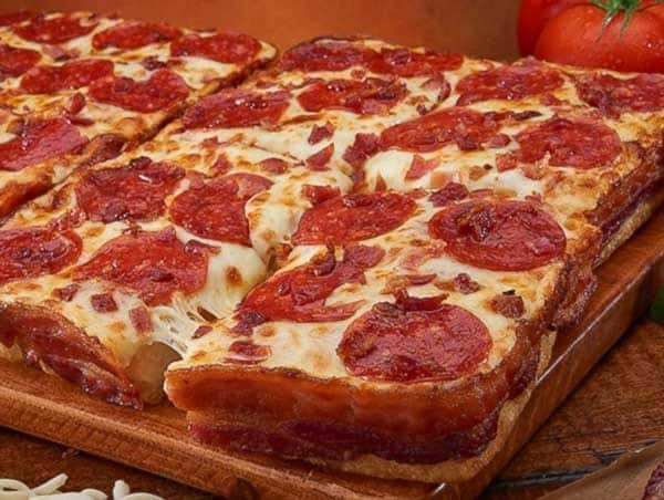 Sicilian Pizza (Deep Dish) 12 Square Slices