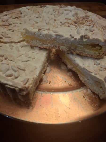 WHOLE PUMPKIN CHEESECAKE.