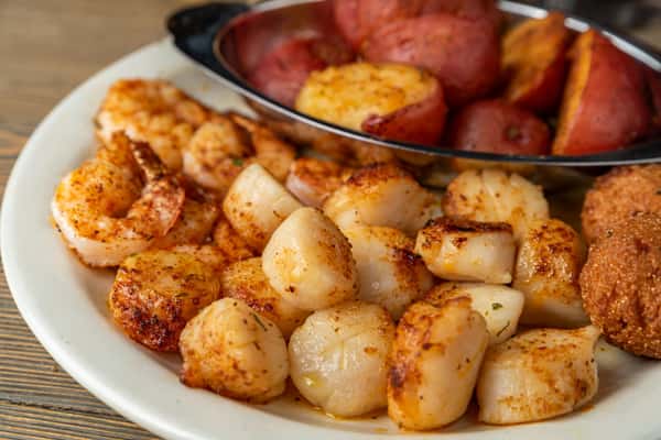 Grilled Scallops & Shrimp