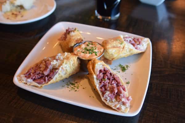 Crispy Irish Egg Rolls