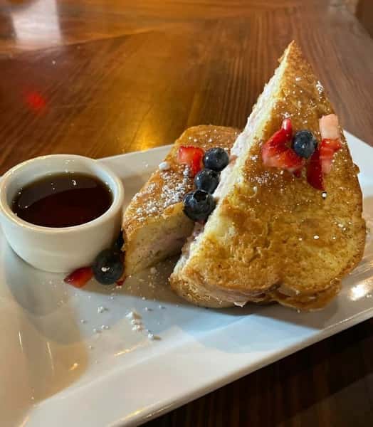 Brunch French Toast with berries and syrup