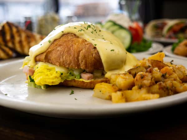 Stuffed Croissant