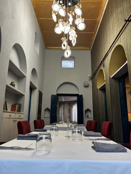 dining space Rooh New delhi