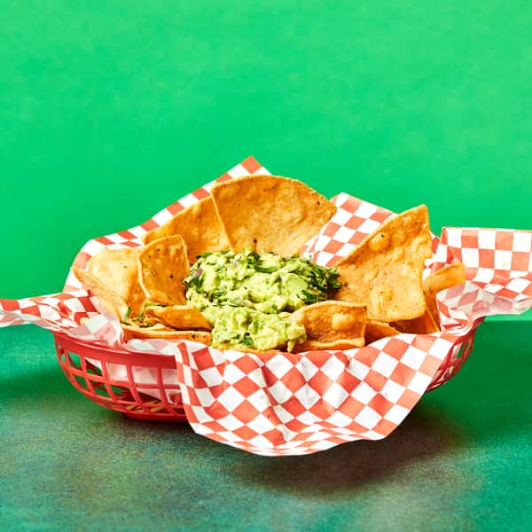 Guac y Totopos