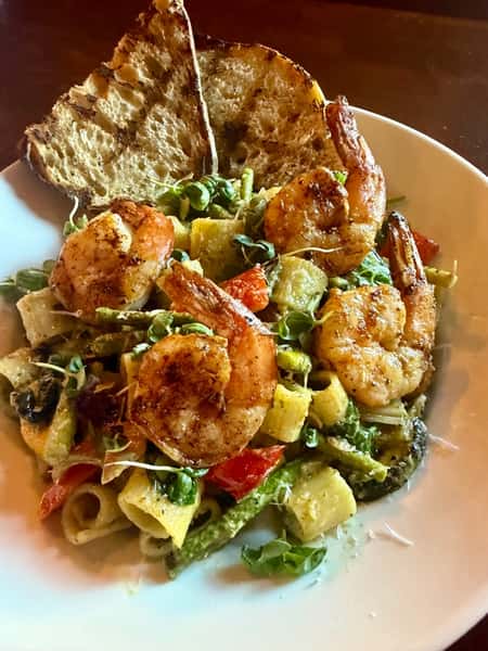 Summer Vegetable Shrimp Pesto Pasta