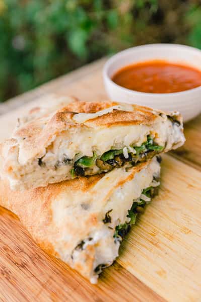 veggie calzone