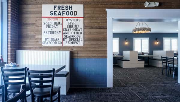 Fresh Seafood Sign