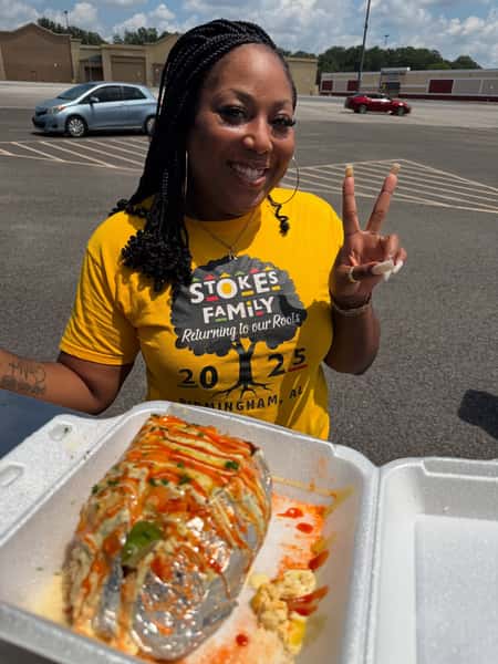 Thanks to all of our customers, who came out to Soulfood Sunday today! We truly appreciate you all ❤️ See ya next time 🌽🌽🌽❤️❤️❤️❤️❤️ #awwshucksbhm #vegeterian #plantbased #bestcorn #bhamfoodtrucks #franchise #portableroaster