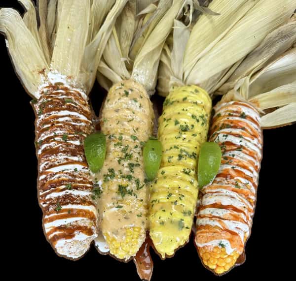 Aww Shucks fans keep coming back for Classic 4 pack 🌽 One of our most popular picks, it lets you mix and match Mexican Street, Garlic Herb Parmesan, Lemon Pepper and Buffalo ranch ONLY for a craveable combo every time 😋 #AwwShucks #Classic4Pack #PopularPick