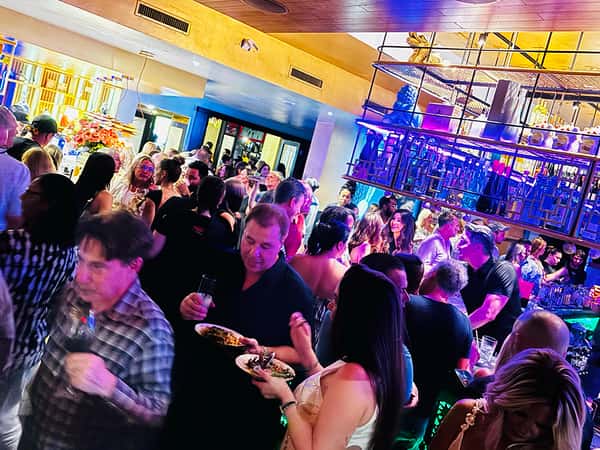 opening crowd