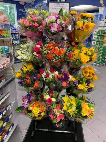 Gallery Route 100 Market Deli in Somers, NY