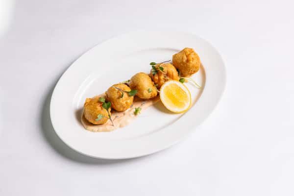 BLUE CRAB BEIGNETS