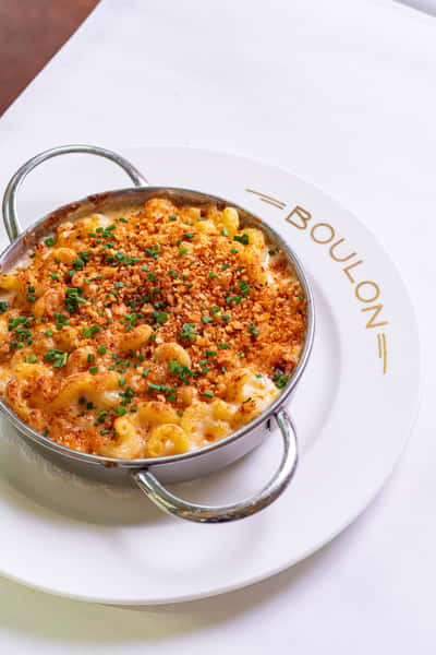 LOBSTER MACARONI GRATIN