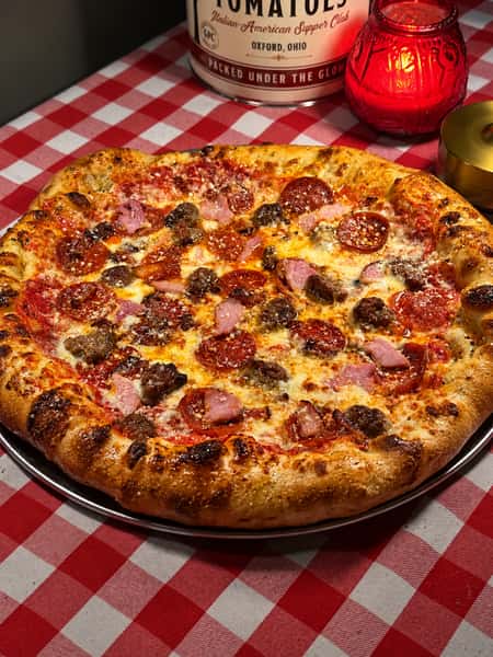 All the meats... Pepperoni, Italian Sausage, Ham, Bacon