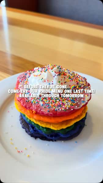 Tomorrow is the LAST DAY to try our Pride specials at Hollywood Grill.🌈✨
🥞Rainbow Dot Pancakes
🍦Dot Cake Batter Shake
Don’t miss your chance to celebrate with us before they’re gone!
#hollywoodgrill #chicagopride #pridemonth #pridefest #wickerpark