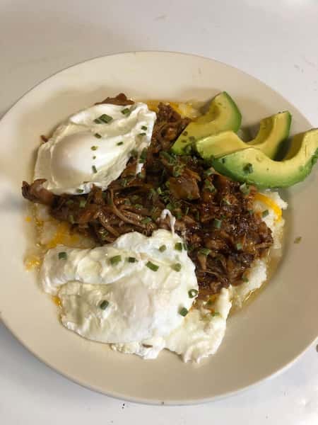BBQ Pulled Pork Breakfast Grits