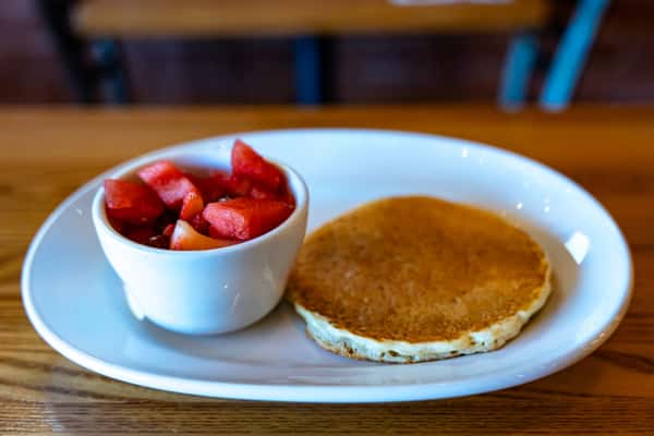 Kid's Pancakes and Fruit