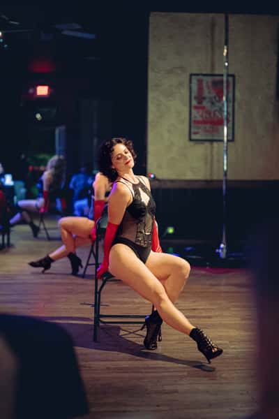 HOB Dancer
