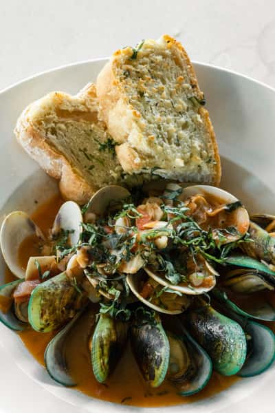 Mussels / Clams
