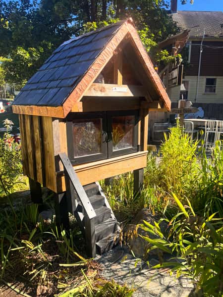 It’s Finished!!
The Fogtown Little Free Library is starting to accumulate books, and we’re so happy to see it. 

Come bring a book, read a book, relax in the Beer Garden.