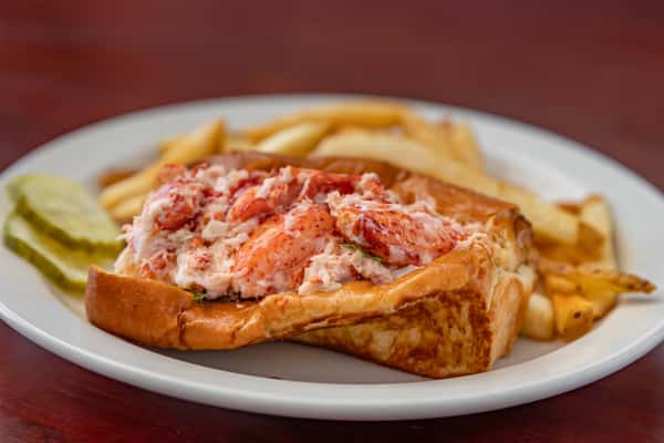 New England Lobster Roll