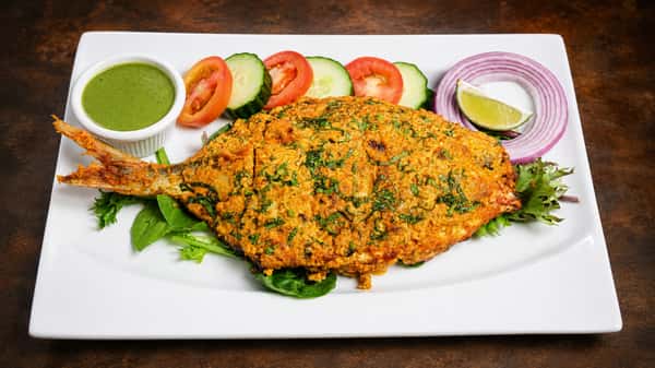 TANDOORI FISH (Whole Pampano Fish)