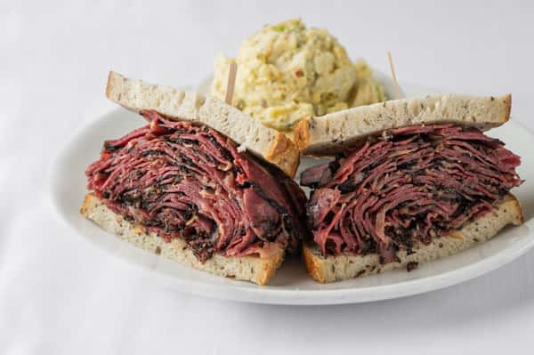 Hot Pastrami Sandwich