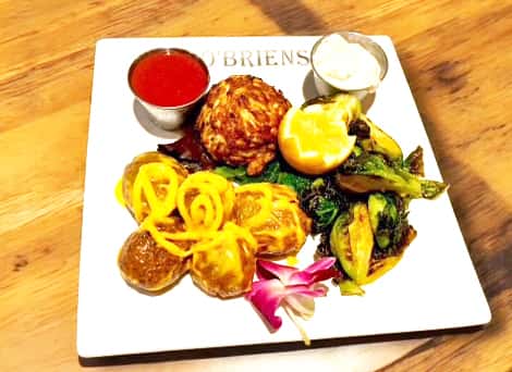 ANNAPOLIS CRAB CAKE DINNER
