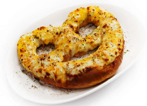 CRAB PRETZEL