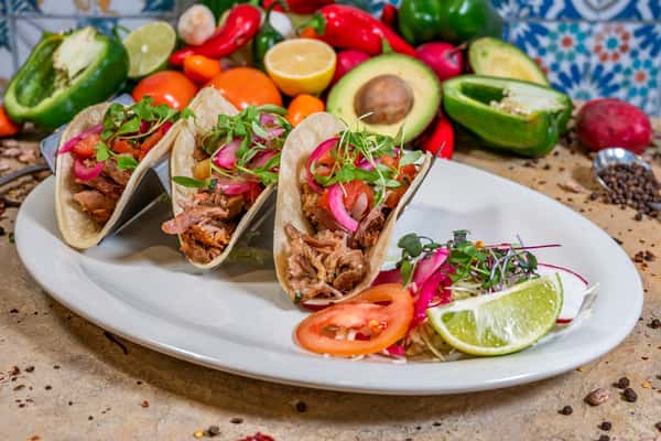 Tacos De Carnitas