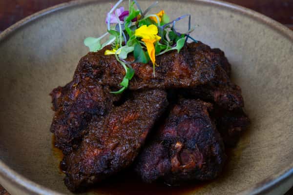Signature Chicken Wings
