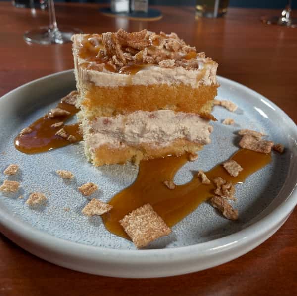 Cinnamon Cereal Milk Cake