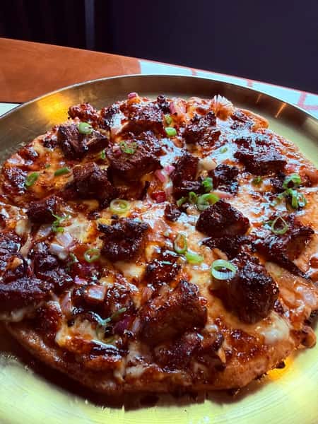 10" Burnt Ends Pizza