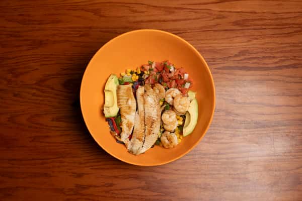 Los Rios Seafood Bowl Salad