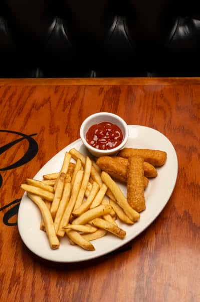 Kids#8 Cheese Sticks