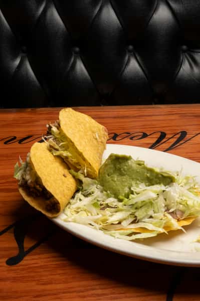 Special #7. Two Tacos and One Chalupa