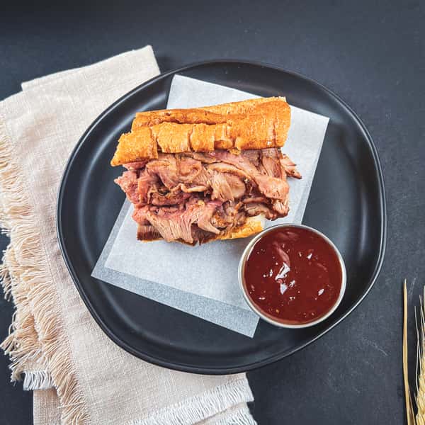 1/2 Tri-Tip Sandwich