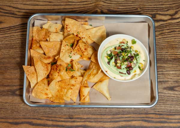 Chips & Queso