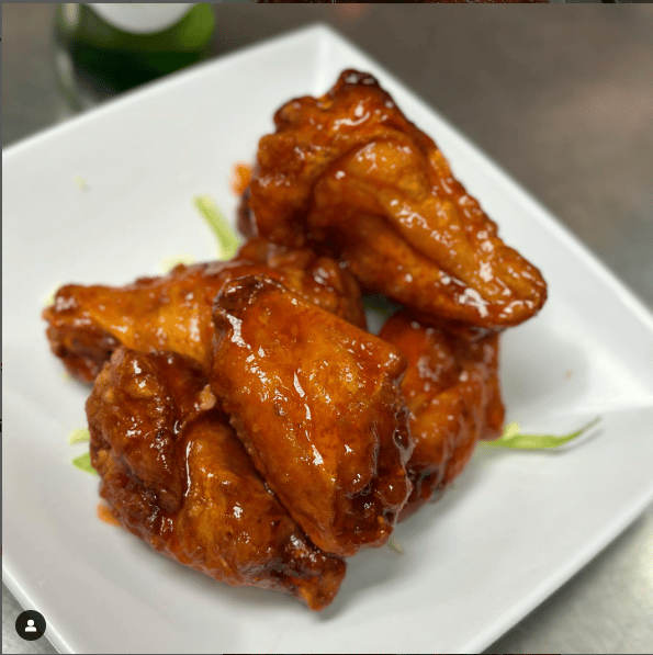 Honey Sriracha Wings