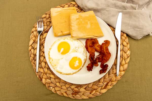 Fried Eggs (Make It Your Way!)