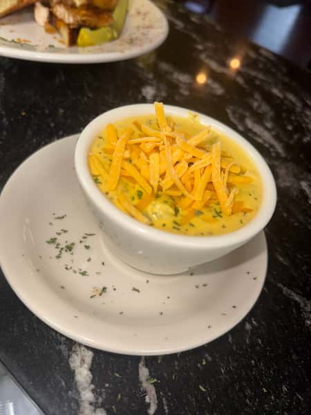 Broccoli & Cheddar