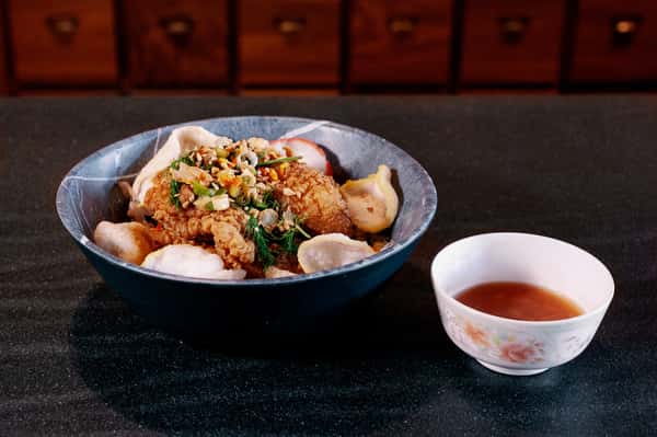 La Vong Turmeric Fish Bowl