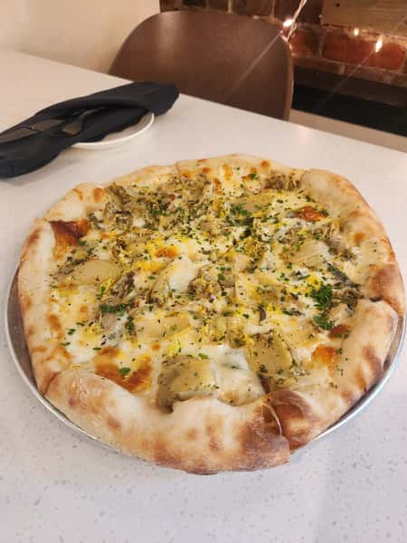 Artichoke Pizza