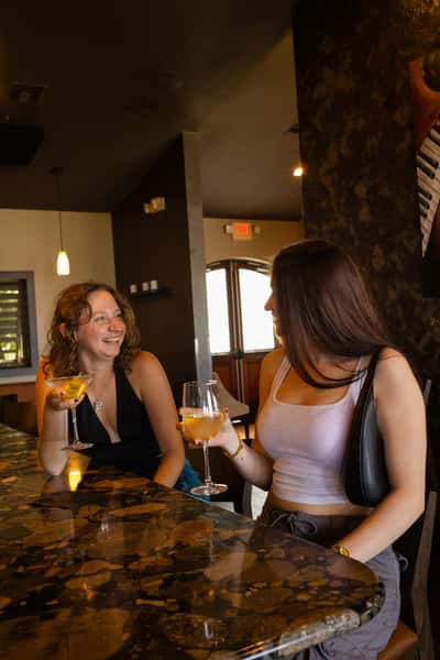 inside bar