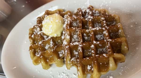 Eggs & Waffles