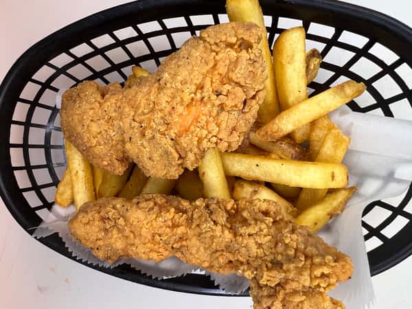 Kids Chicken Tenders With Fries